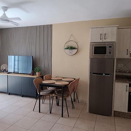 Greatly Located Apartment With Heated Pool, Los Cristianos Los Cristianos  Kültér fotó